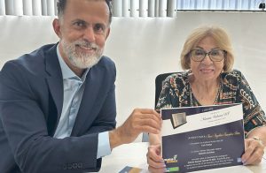 Leia mais sobre o artigo Ana Angélica, reitora do ICESP, é reconhecida por contribuição à educação no DF